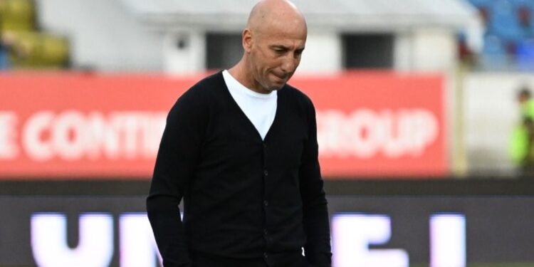 Robert Ilyes a răbufnit după Rapid -1: „Amendă! Afectează imaginea clubului”