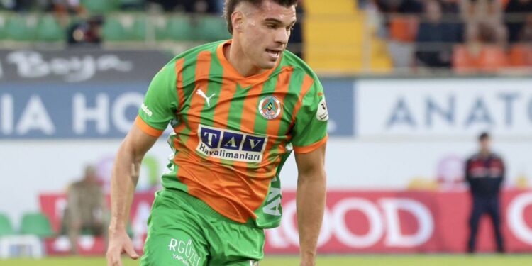 Alanyaspor a smuls un egal cu revelația din Conference League! Ianis Hagi, schimbat în minutul 79