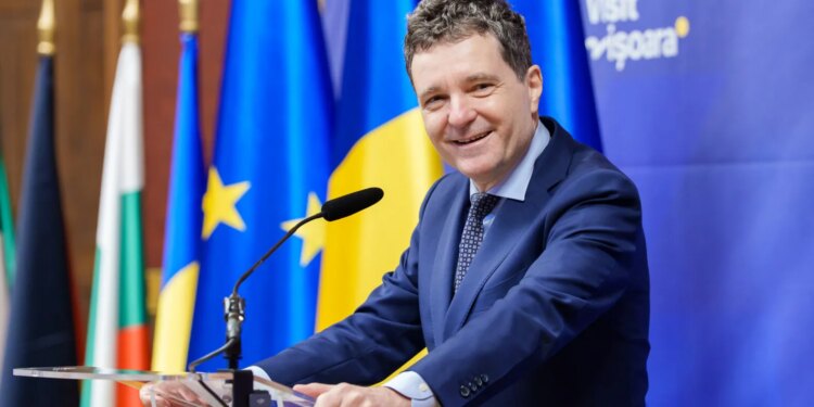 VIDEO Nicușor Dan explică ce e marea corupție despre care a izbucnit de 1 Decembrie: Nu vreau să zic stat paralel!