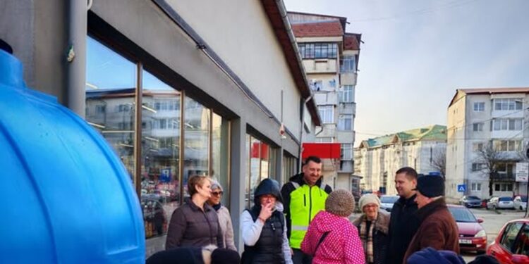 Alimentarea cu apă se reia la Moreni, de miercuri seara: poate fi folosită doar pentru igiena toaletei