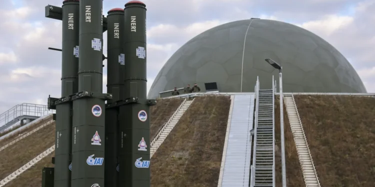 VIDEO Germania ridică celebrul scut Arrow: Este desfășurat pentru prima oară în afara Israelului