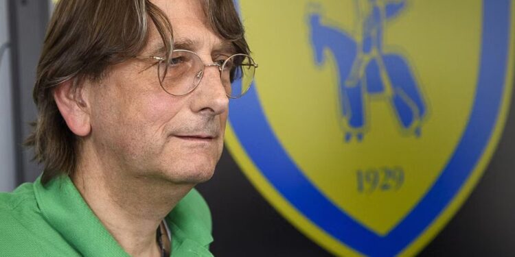 Patronul fostului club al lui Mogoș și Papp a vrut să se sinucidă! » „Delictul perfect” evocă falimentul echipei