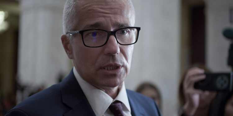 USR îl cheamă pe ministrul Justiției în Parlament după documentarul Recorder. „O țară întreagă a văzut. Mărturii, probe” / Cele șapte teme la care cere explicații