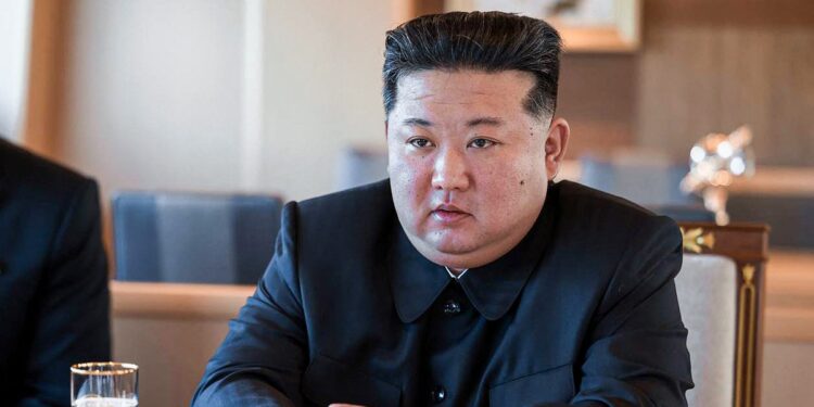 Kim Jong Un, atac la oficiali de rang înalt în stat la o reuniune a partidului unic din Coreea de Nord. I-a acuzat de „rele practici”