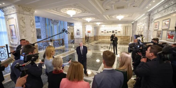 SUA dau un semnal puternic: Ridică sancțiuni cheie împotriva Belarului, principalul aliat al lui Vladimir Putin