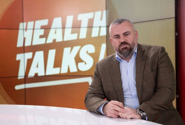 De ce apar durerile de genunchi și cum pot fi prevenite. Un medic ortoped explică ce greșeli facem și cum ne protejăm articulațiile