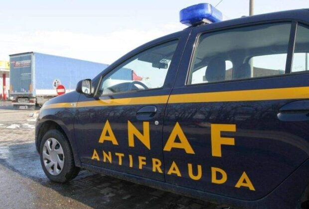 Agenții ANAF sună la numerele lăsate în parbriz și întreabă de unde ai avut bani de mașină