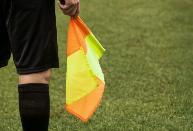 SuperLiga: Cine arbitrează meciurile de duminică. La ce oră joacă Dinamo