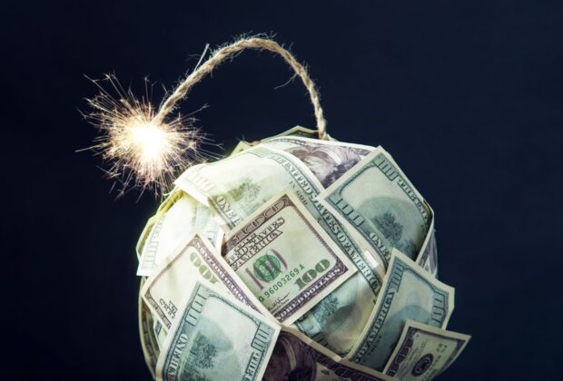 Astrolog: 2026 va fi „mult mai greu” decât 2025 pentru România. „Puneți niște bani deoparte”