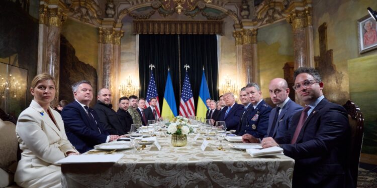 Reacțiile liderilor europeni după negocierile de pace dintre Donald Trump și Volodimir Zelenski din Florida