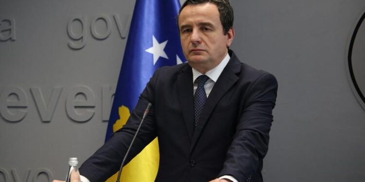 Partidul premierului Albin Kurti, dat câștigător al alegerilor din Kosovo. Printre mizele scrutinului, deblocarea unor finanțări internaționale cheie