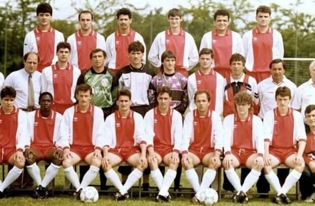 El a fost primul african din istoria fotbalului românesc! Vicecampionul mondial a jucat la Dinamo: ”L-a prins ninsoarea în espadrile”