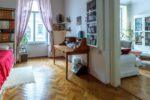 Întrebarea care îi macină pe români: cum îți poți permite să-ți cumperi apartament și mașină într-un oraș mare?