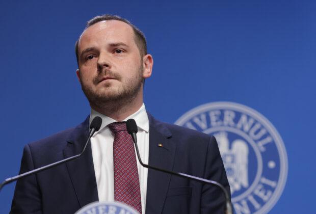 „Programe de educație pentru sănătate”, inclusiv „pentru o alimentație corectă”. Anunțul ministrului Rogobete