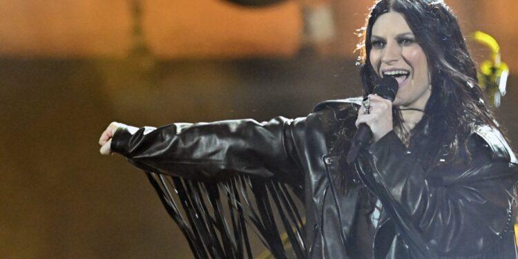 Anunțul serii în Italia. O cântăreață celebră va prezenta Festivalul de la Sanremo alături de Carlo Conti: „El m-a convins”