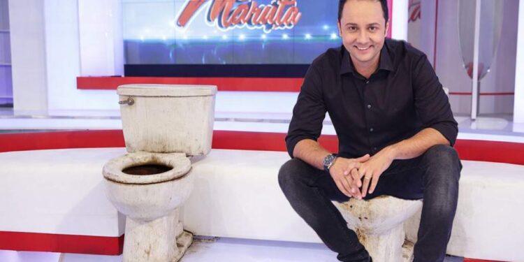 Măruţă pregăteşte un nou format de emisiune: „În loc de canapea va fi direct un WC”