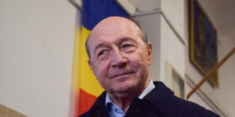 Cât impozit plătește Traian Băsescu după noile majorări. „Toate taxele au crescut și românii au fost copleșiți”