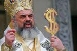Mai știi? Patriarhul, rugat să sfințească apa de la CET, că poate se încălzește