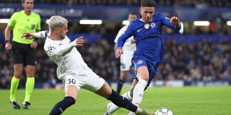 Final de etapă în Liga Campionilor: Vlad Dragomir, la un pas de un rezultat mare cu Chelsea » Două echipe sunt calificate în optimi