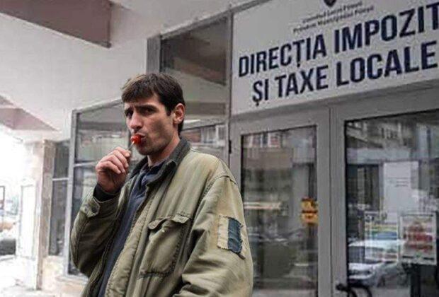 Românii care și-au plătit taxele în luna ianuarie vor primi și o acadea de la stat, s-o sugă