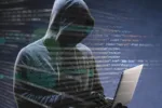 Român condamnat în Franța la 4 ani de închisoare cu executare pentru atacuri cibernetice. Prejudiciu de aproape un milion de euro