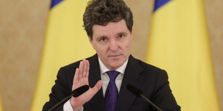 Nicușor Dan, reacție după ce Ucraina nu a inclus România pe lista țărilor pentru care acceptă dubla cetățenie