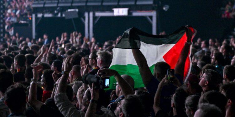 Eurovision: După controversa privind participarea Israelului în concurs, televiziunea italiană cere prezenţa unui artist palestinian