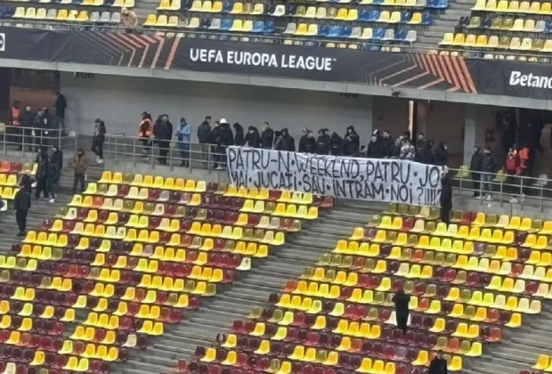 FCSB – Fenerbahce: Incident în tunel la pauză / Un suporter a intrat pe teren în prima repriză