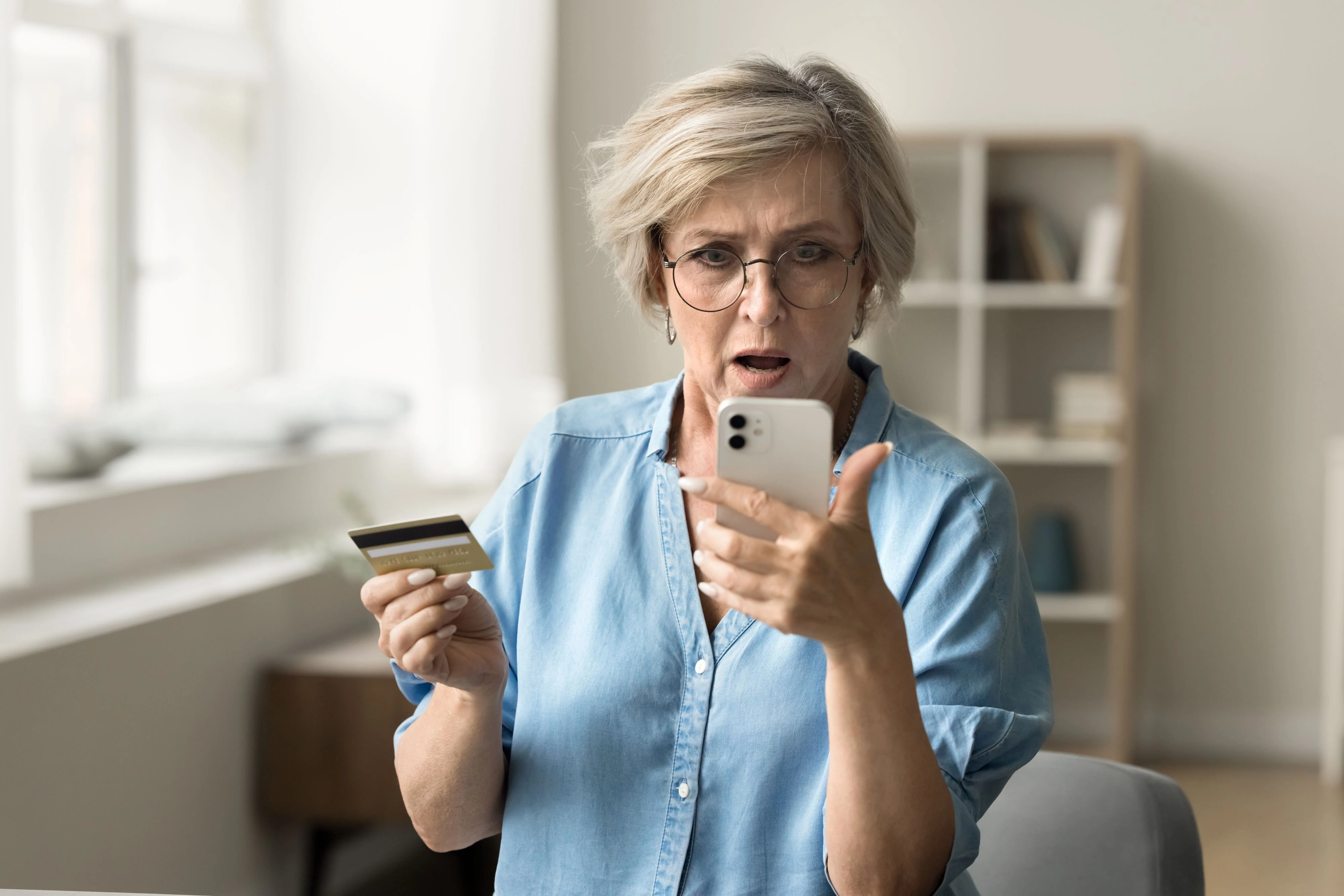 Fraudă online FOTO: Shutterstock