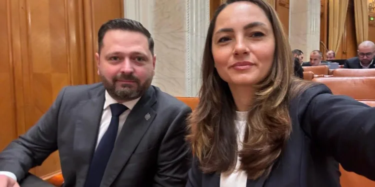 Ruptură politică: Deputat exclus de Anamaria Gavrilă vrea să preia grupul POT și să-l redenumească