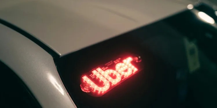 Într-un singur control, în Constanța, au fost găsiți 716 șoferi care făceau ride-sharing fără forme legale