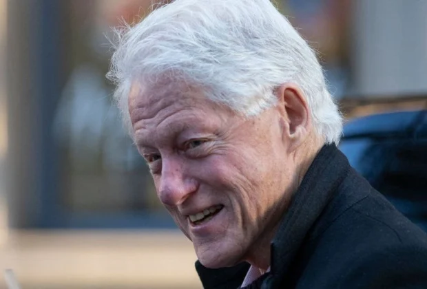 Bill Clinton face din nou apel pentru o audiere publică în ancheta privind cazul Epstein