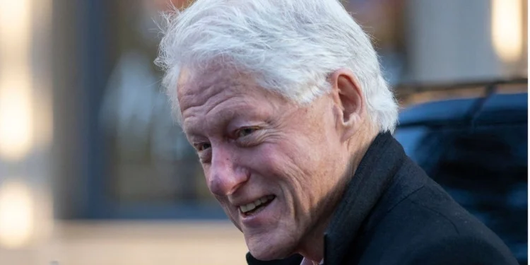 Bill Clinton face din nou apel pentru o audiere publică în ancheta privind cazul Epstein