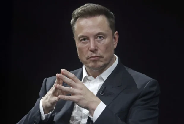 Ultima ”nebunie” gândită de Elon Musk: Vrea să construiască un oraș pe Lună și va fi gata în doar câțiva ani