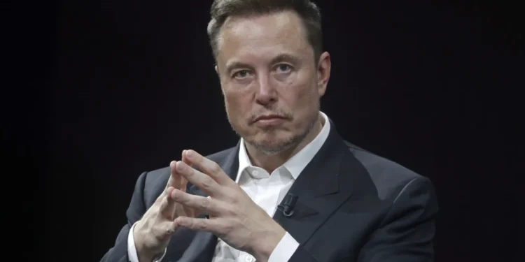 Ultima ”nebunie” gândită de Elon Musk: Vrea să construiască un oraș pe Lună și va fi gata în doar câțiva ani