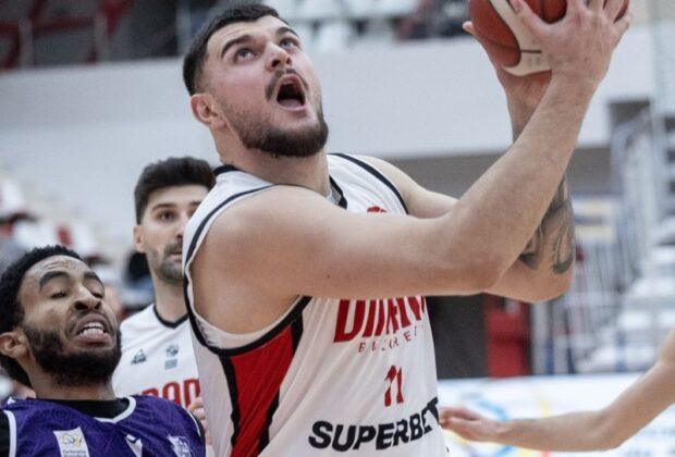 Dinamo a ajuns la 6 victorii consecutive în campionat!