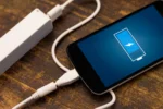 Nu te mai chinui inutil! A fost spulberat un celebru mit despre încărcarea telefoanelor mobile