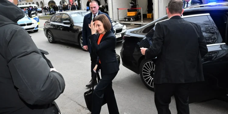 Nicușor Dan vs Maia Sandu: cum a ajuns Chișinăul să conteze mai mult decât Bucureștiul la Conferința de Securitate de la München