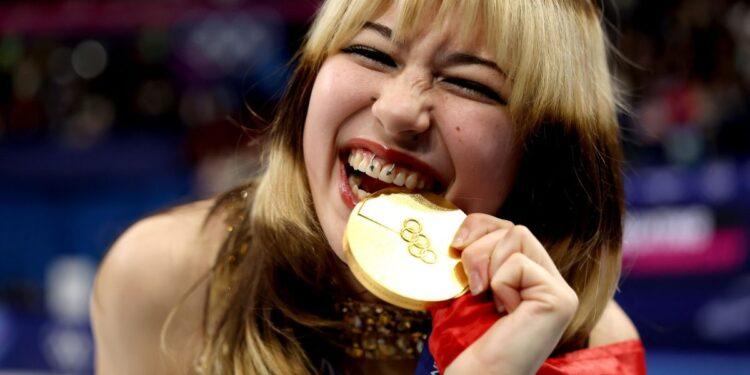 Americanca Alysa Liu, noua campioană olimpică a patinajului artistic feminin