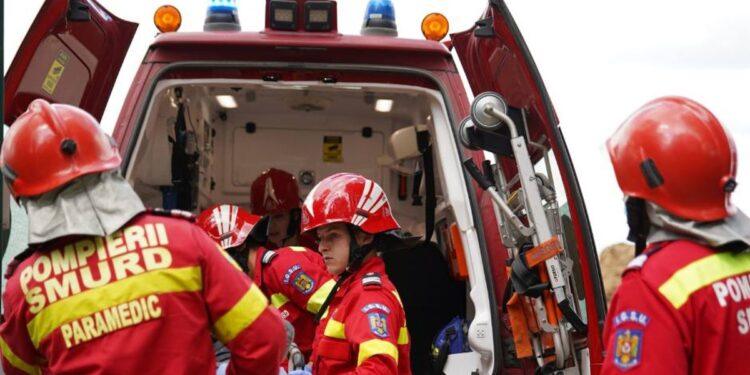 Un elev de 13 ani s-ar fi aruncat de la etajul 1 al școlii la care învață. „Nu a căzut, ci a sărit”. Ce l-ar fi împins la acest gest