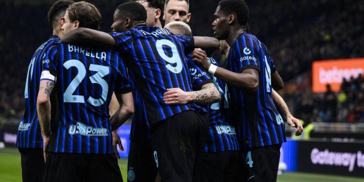 Inter pune pansamentul peste rana din Liga Campionilor cu echipa lui Dan Șucu » Succes cu Genoa și 13 puncte avans față de AC Milan
