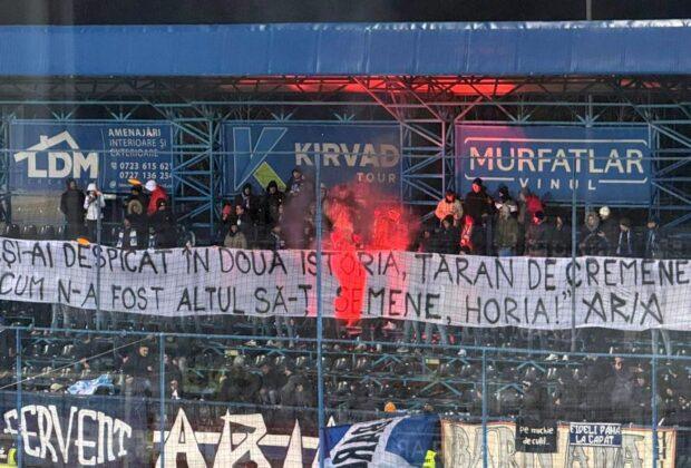 6 lucruri care nu s-au văzut la TV » Ce au strigat fanii veniți la Constanța după ce elevii lui „Pancone” și-au asigurat prezența în play-off!