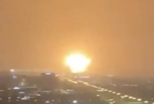 Haos în Orientul Mijlociu: explozii în Dubai şi Manama. Autoritățile îi sfătuiesc pe oameni să se îndrepte către cel mai apropiat loc sigur