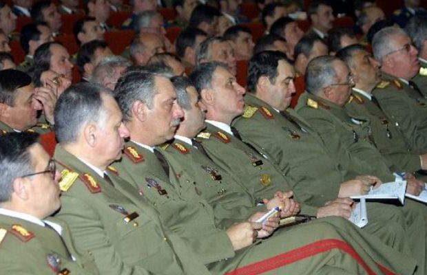 Armata e grea! Generalii români cântăresc în total 7500 de tone