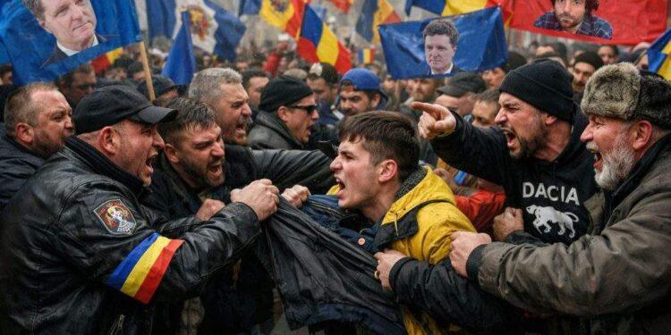 Suveraniştii se ceartă care sunt mai buni, mucuşorii munteneşti sau mucuşorii moldoveneşti