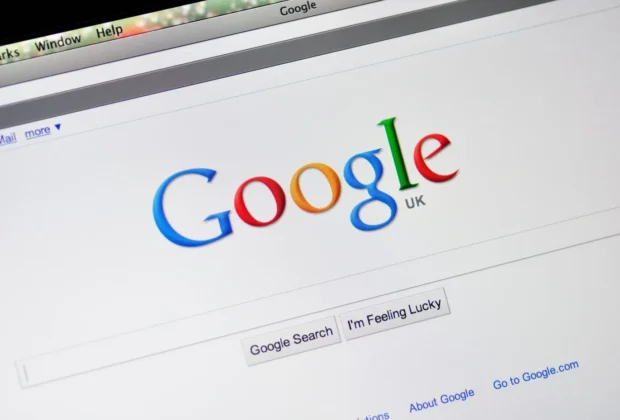 Site-urile mici, lovite puternic: traficul din Google se prăbușește pe fondul creșterii AI
