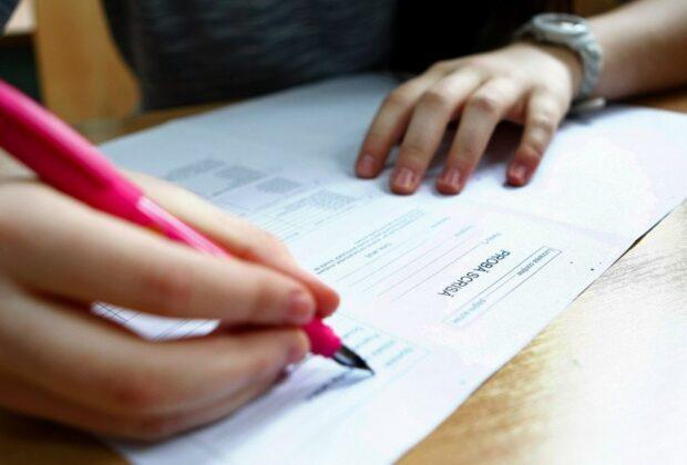 Simulare Bacalaureat 2026. Elevii, provocați să se încadreze în timp cu rezolvarea exercițiilor la Matematică