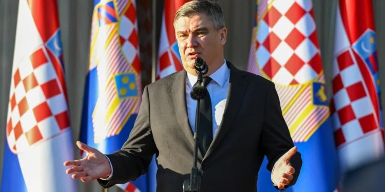 Preşedintele Croaţiei suspendă summitul Balcanilor de Vest din cauza tensiunilor cu Serbia