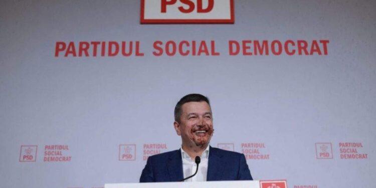 Grindeanu se plânge că dă de două ori mai mult pe o găleată de c*cat decât acum un an