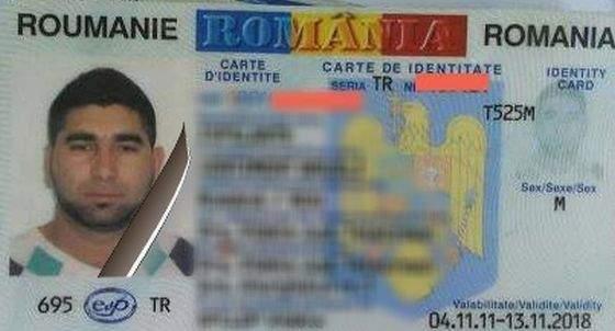 Birocrație. Craiovenii acuză că nu-și pot schimba clanul în noile buletine electronice